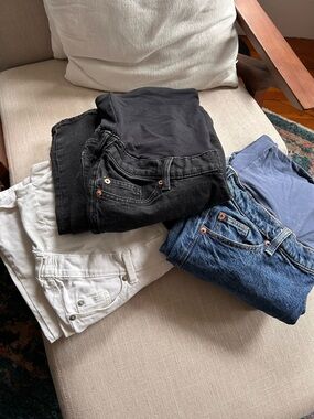 H&M Mama Maternity Jeans